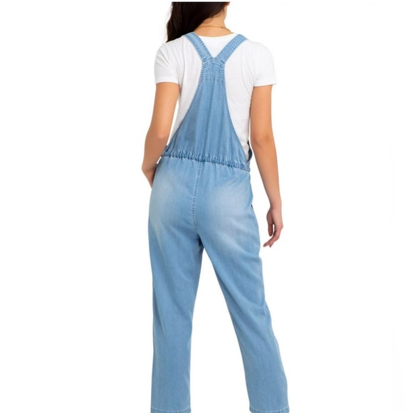 Super Soft Jordache Chambray overalls. - Picture 2 of 13